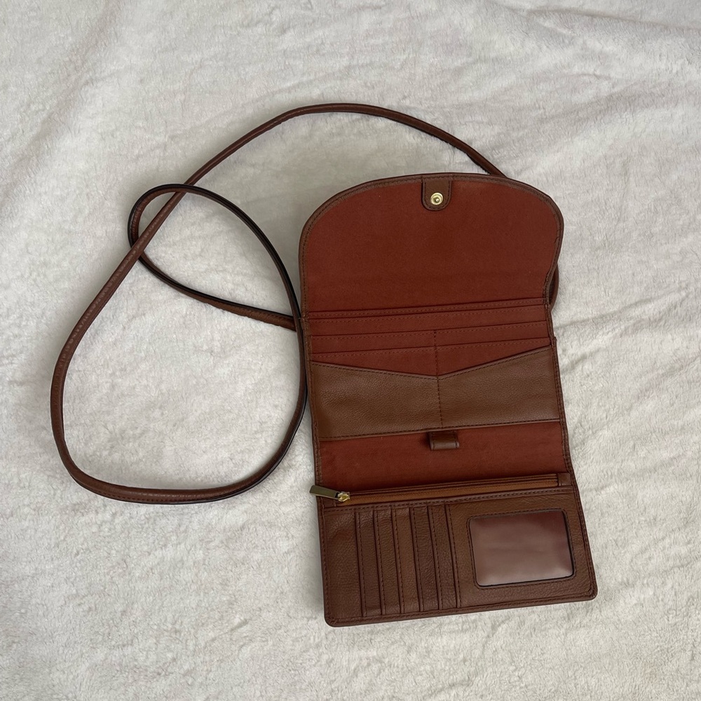 EUC Fossil Sophia Wallet Crossbody Bag - Picture 2 of 8